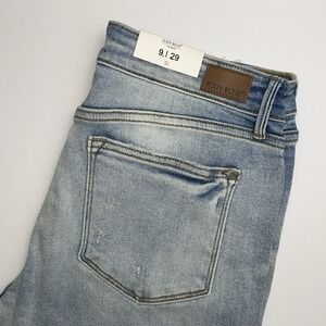 NEW Judy Blue Straight Fit Jeans Womens 9/29 Blue Stretch Mid Rise J882451MD